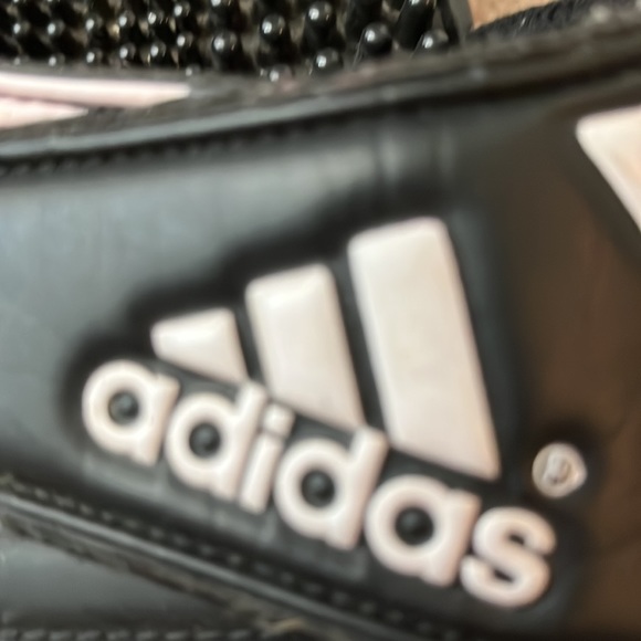 Girls Adidas slides - pink/black size 4 - Picture 3 of 6